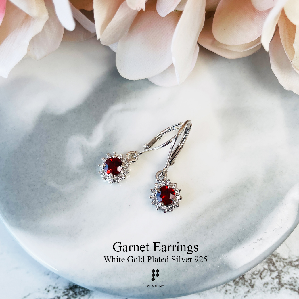 ต่างหูคลิปเกี่ยวห้อย พลอยโกเมน (Garnet) 4.5mm ล้อมเพชร CZ เงินแท้ชุบทองคำขาว