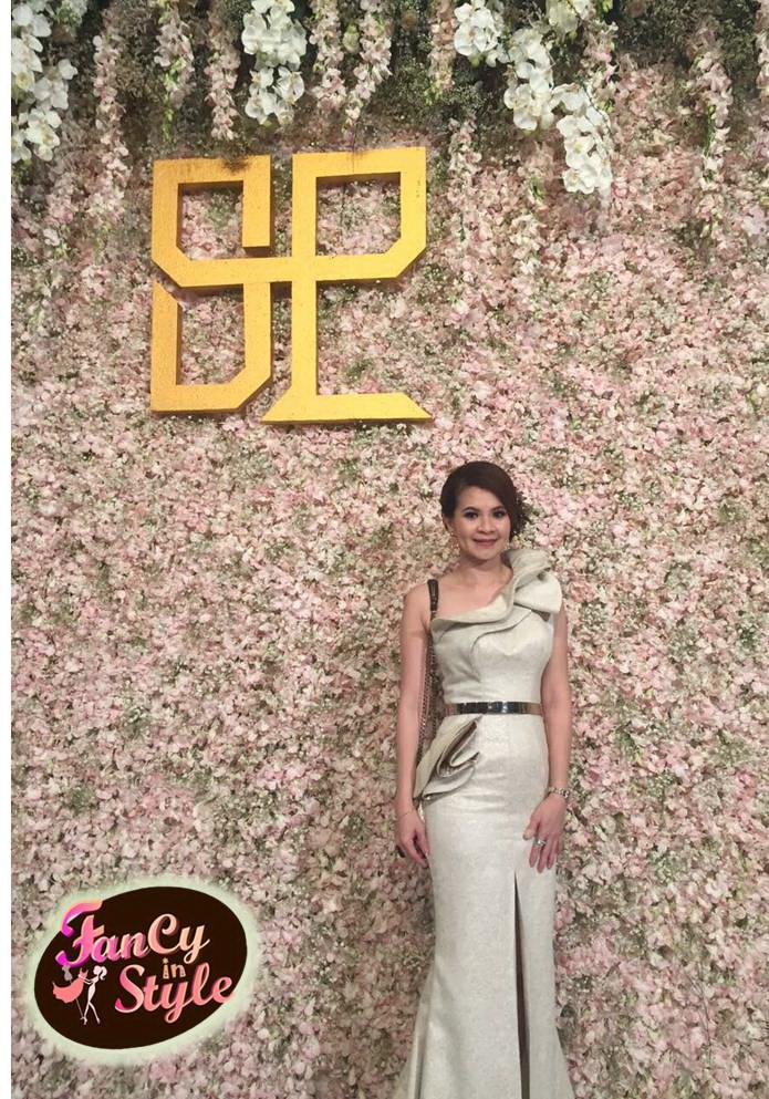 Long Dress ชุดราตรียาวสีทองผ้าทอลายในตัว/ชุดเดรสยาว/ชุดออกงาน/ชุดไปงานแต่ง