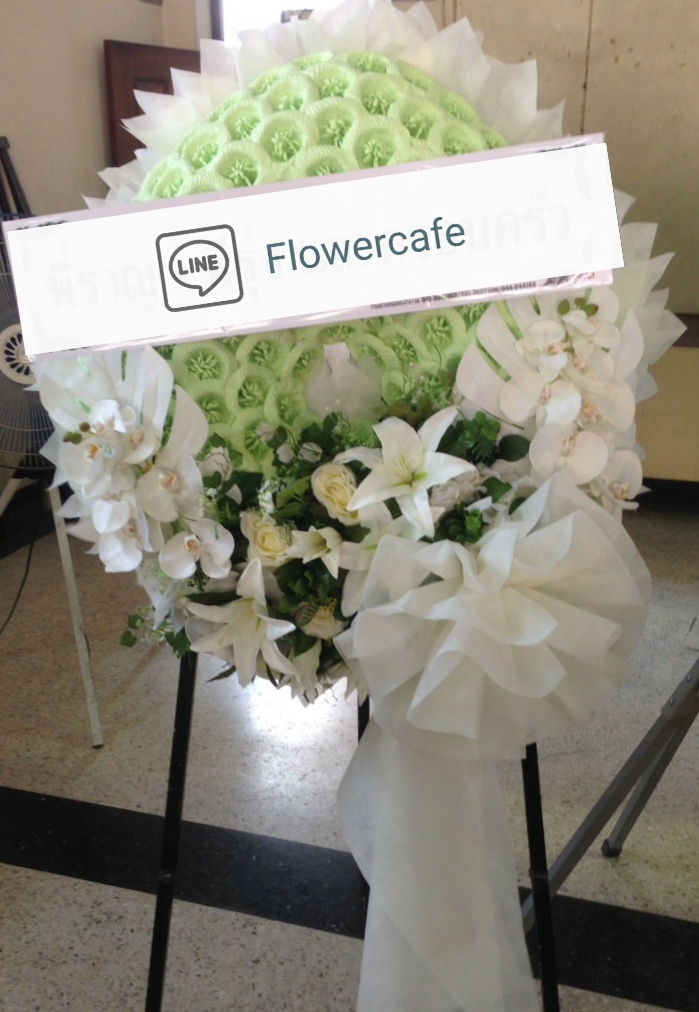 พวงหรีดดอกไม้จันทน์