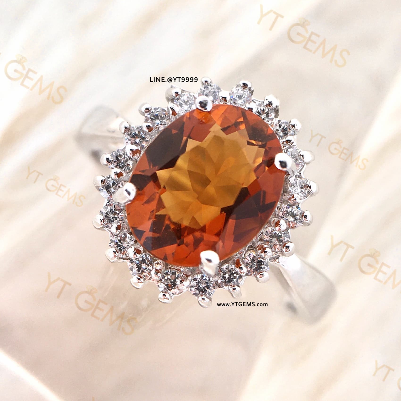แหวนซิทรินสีส้ม ล้อมเพชร แหวนเงินแท้ ชุบทองคำขาว พลอยซิทรินแท้ YTG-11559 YTGEMS