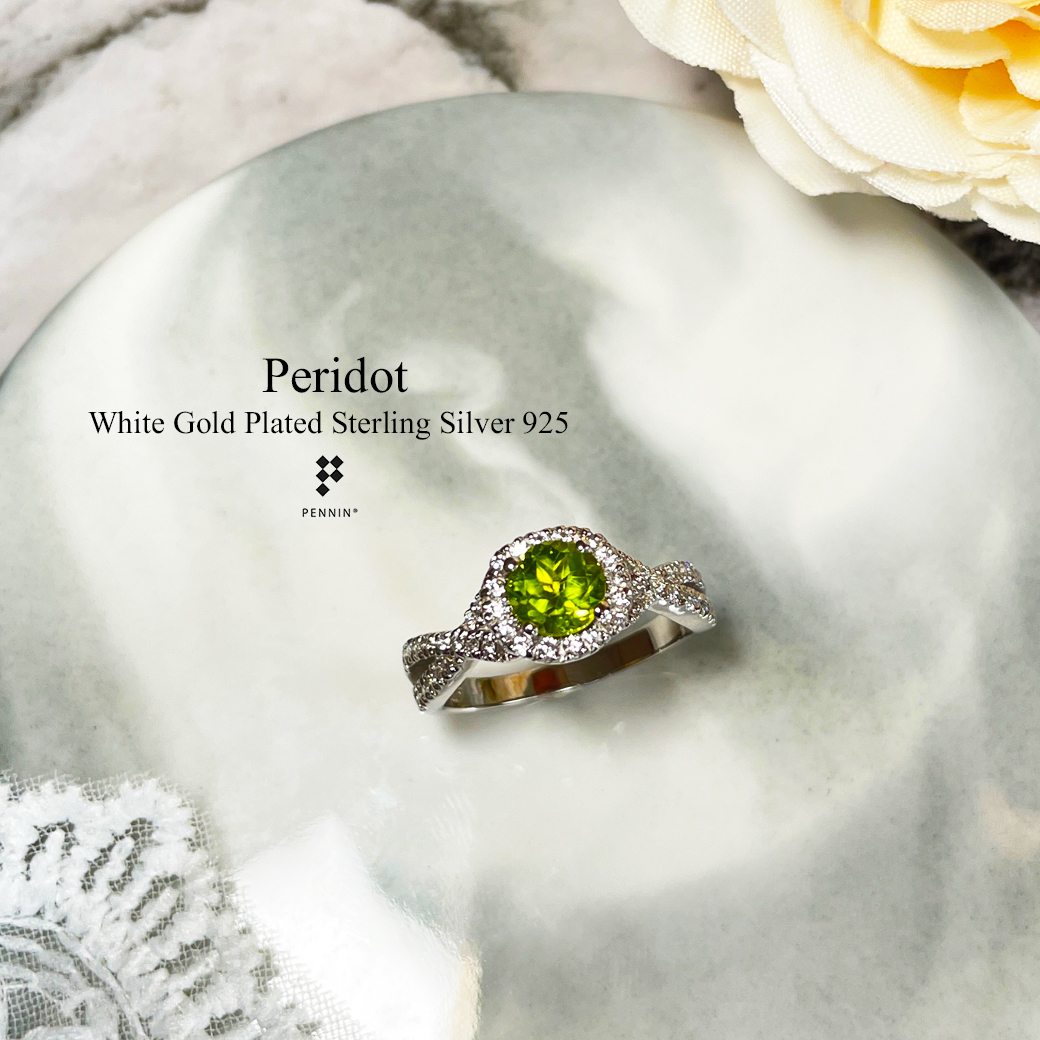 HILISE: แหวน Peridot ล้อมเพชรสวิส CZ ไขว้ Infinity เงินแท้ 925 ชุบทองคำขาว สวยหวาน เสน่ห์เกินต้าน