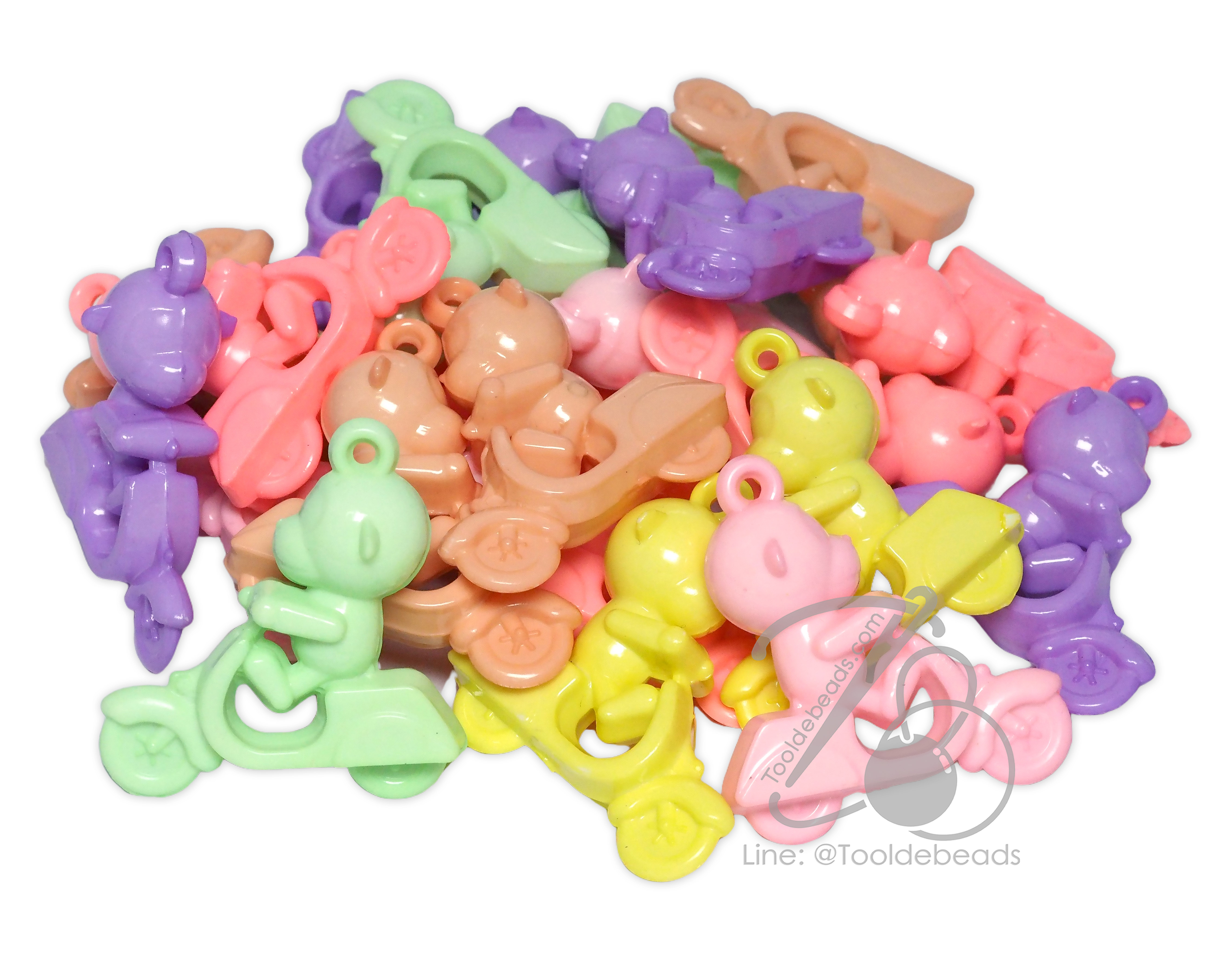 จี้อะคริลิค 35มม. ลายลิงขี่มอเตอร์ไซค์ คละสีหวาน (100 กรัม) SKU-17557