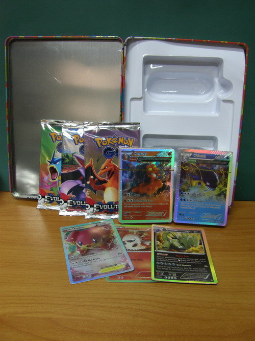 การ์ดโปเกมอน 2 ชุด+ 3 แพ็ค พร้อมกล่องโลหะ