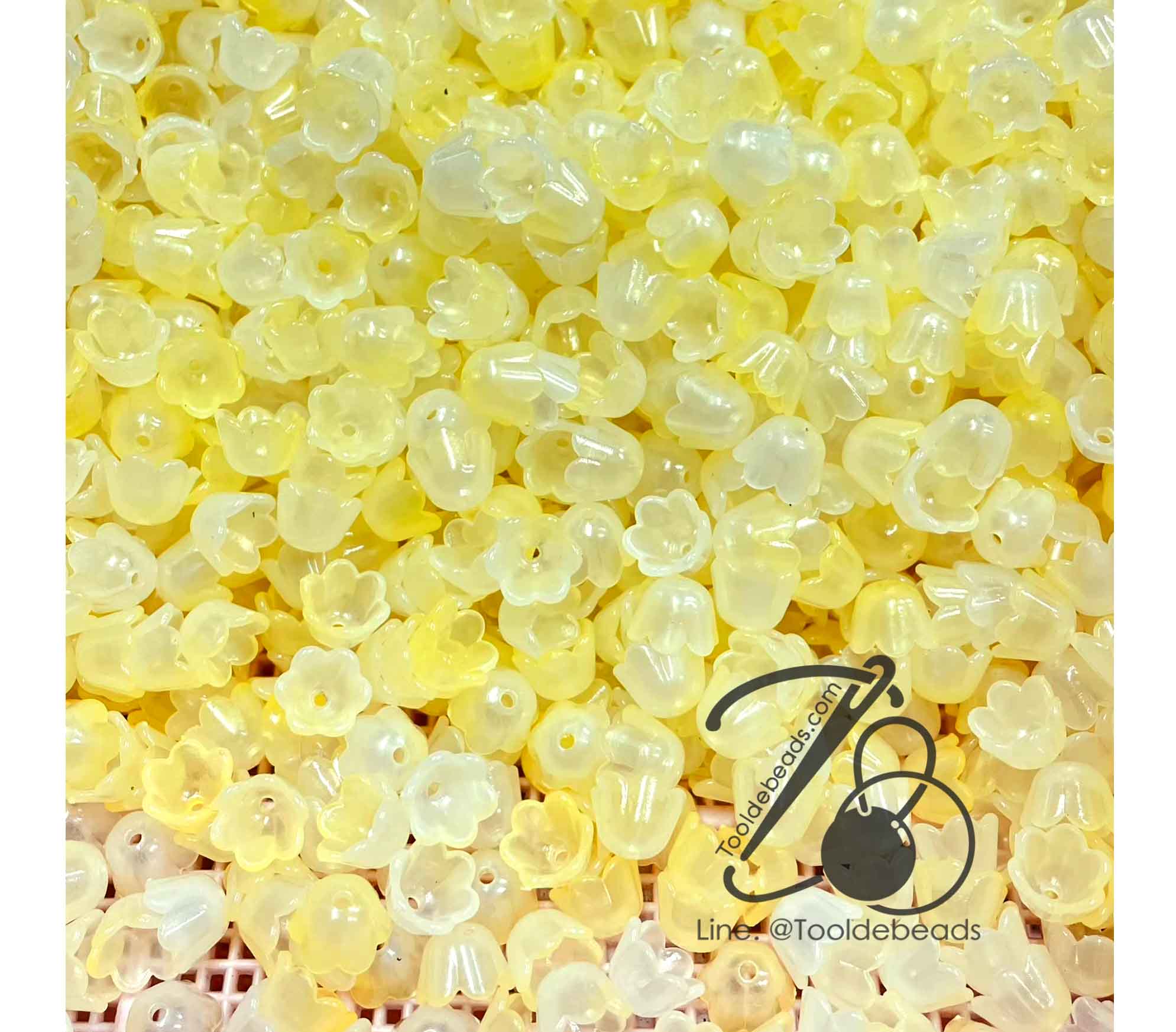 ลูกปัดอะคริลิค 8*10มม. ตัวครอบดอกไม้ สีหวาน (80 กรัม) SKU-13047