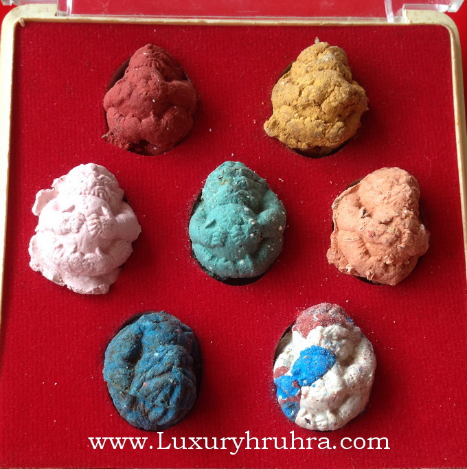หนุมานเนื้อผง7สีที่ระลึกสร้างพระมหาธาตุเจดีย์มิ่งโมฬีศรีบูรพาหลวงปู่เกลี้ยงวัดเนินสุทธาวาสจ.ชลบุรี