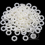 ลูกปัดมุกพลาสติก 15มม. ลายห่วงโบ๋ สีครีม (80 กรัม) SKU-15258