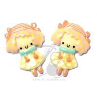 พลาสติกครึ่งซีก 18*24มม. ลายเด็กผู้หญิง (1 ชิ้น)