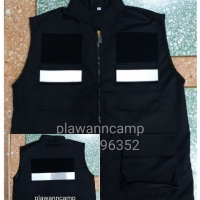 เสื้อกั๊กสีดำสี่กระเป๋า ติดตีนตุ๊กแก-ติดแถบสะท้อนแสง size S