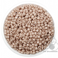 ลูกปัดเม็ดทราย 8/0 โทนมุกด้าน สีเนื้อเข้ม (450 กรัม) SKU-05721