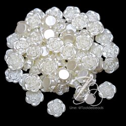 ลูกปัดมุกพลาสติก 24มม. ลายกุหลาบ ร้อยข้าง สีครีม (500 กรัม) SKU-13501