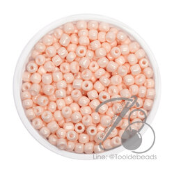 ลูกปัดเม็ดทราย 6/0 โทนมุกด้าน สีเนื้อ (450 กรัม) SKU-08443