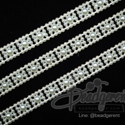 มุกเส้น 10มม. ลายมุกล้อมเหลี่ยม สีครีม (1 หลา) SKU-01830