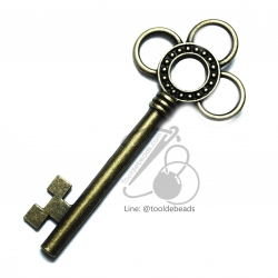 จี้เหล็ก 45 28*63มม. ลายกุญแจ สีสนิม (1 ชิ้น) SKU-00882