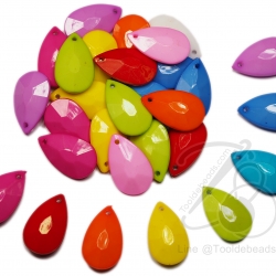 จี้อะคริลิค 14*24มม. ทรงหยดน้ำ คละสีสด (15 กรัม) SKU-04967