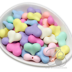 ลูกปัดเนื้อทราย 21มม. ลายหัวใจแหลม สีพาสเทล คละสีขุ่น (10 กรัม) SKU-16561