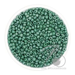 OK Brand ลูกปัดเม็ดทราย 8/0 โทนมุกด้าน สีเขียวเข้ม (450 กรัม) SKU-09061