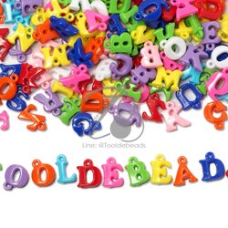 จี้อะคริลิค 10มม. ตัวอักษร สีสด (10 กรัม) SKU-04951