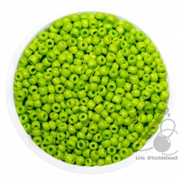 ลูกปัดเม็ดทราย 8/0 โทนด้าน สีเขียวตอง (450 กรัม) SKU-03955