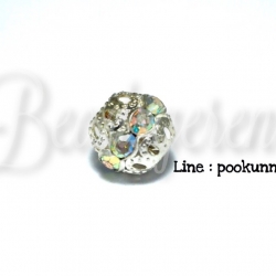 ลูกปัดเงินฝังเพชร 10มม. เส้นเดี่ยว สีเหลือบขาว (1 ชิ้น) SKU-01563