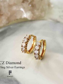 ต่างหูเพชรสวิส CZ เรียง 5 เม็ด แบบหนามเตย หางกระรอก (CZ Diamond Earrings) เงินแท้ 92.5% ชุบทอง