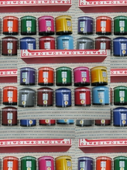 ออมสินไปรษณีย์ ชุด 10 สี พร้อมกล่องใส่