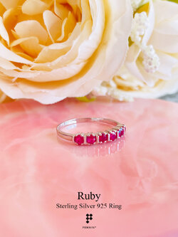 แหวนแถวทับทิมสยาม เผาเก่า คั่นแท่งเงิน แบบเรียบ สวย เสริมโชคลาภ ความรัก