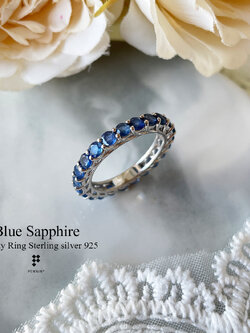 EYANA: Eternity Ring: แหวนไพลินแท้ (Blue Sapphire) ฝังพลอยรอบวง เงินแท้ชุบทองคำขาว นำโชคลาภสู่เจ้าของไม่มีที่สิ้นสุด