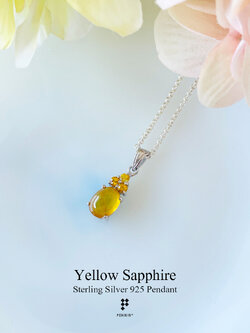 จี้บุษราคัม หลังเบี้ย ประดับด้วยบุษราคัมเจียน้ำ เงินแท้ชุบทองคำขาว