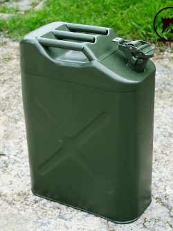 Jerry Can ถังน้ำมันสำรอง 20L