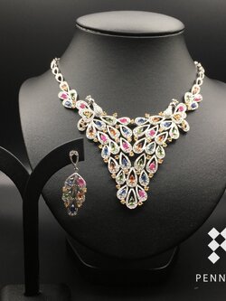 เซ็ตนกยูงรำแพนคอรันดัม 4 สี💖