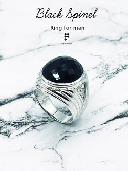 แหวนผู้ชายนิลแท้ เหลี่ยมตาข่าย แซมเพชรสวิส CZ ด้านข้าง เพิ่มความหรูหรา ตัวเรือนเงินแท้ 92.5% ชุบทองขาว เสริมอำนาจบารมี ปกป้องคุ้มครอง