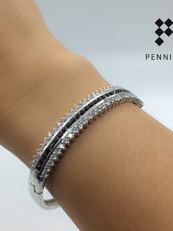 กำไลเพชรCZสลับนิลสามแถว