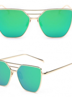 แว่นตากันแดด UV400 สีเขียว