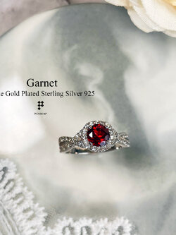 HILISE: แหวนโกเมนล้อมเพชรสวิส CZ ไขว้ Infinity เงินแท้ 925 ชุบทองคำขาว สวยหวาน เสน่ห์เกินต้าน