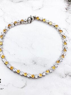 สร้อยข้อมือบุษราคัม บางกะจะ จันทบุรี สลับเพชรสวิส CZ เกรด Top 6A เสริมเสน่ห์ นำความสำเร็จ