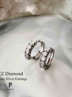 ต่างหูเพชรสวิส CZ เรียง 5 เม็ด แบบหนามเตย หางกระรอก (CZ Diamond Earrings) เงินแท้ 92.5% ชุบทองคำขาว