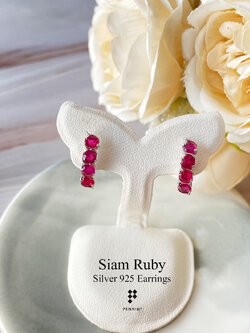 ต่างหูคลิปหางกระรอก ทับทิมจันท์ เผาเก่า เรียงแถวตอน 4 เม็ด ฝังหนามเตย เงินแท้ชุบทองคำขาว แบบสวยเก๋