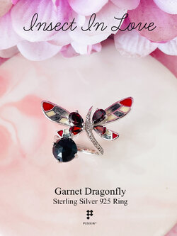 Insect In Love แหวนแมลงปอปีกสีแดง พลอยนิล โกเมน ลงยาสี Enamel เงินแท้ชุบทองคำขาว
