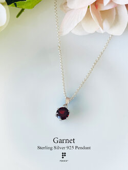 จี้โกเมนกลม 7mm 6 หนามเตย เม็ดเดี่ยว สีแดงอมดำ สวยเข้ม