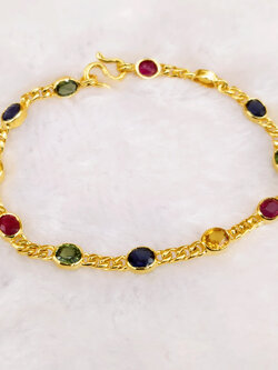 สร้อยข้อมือทองคำแท้ ทับทิม บุษราคัม ไพลิน เขียวส่อง รวมพลอยเนื้อแข็งจันทบุรีแท้ ยาว 17 ซม. น้ำหนักทองกว่า 2สลึง