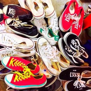 รองเท้าคอนเวิร์สมือสอง 190 บาท(เกรดพรีเมี่ยม)